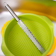 Load image into Gallery viewer, Mini Grater Apparatus