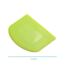 Load image into Gallery viewer, Dough Cutter Apparatus