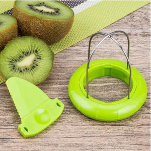 Kiwi Peeling And Slicing